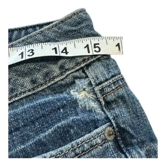 American Eagle Size 2 Shortie Distressed Cutoff Jean‎ Shorts - Picture 5 of 6